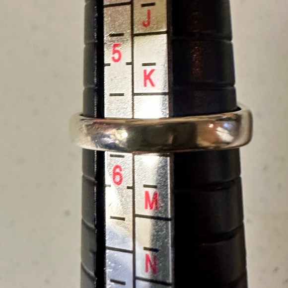 JAMES AVERY Sterling Silver Cross with Heart Ring; SIZE 5.5; RETIRED - Picture 11 of 11